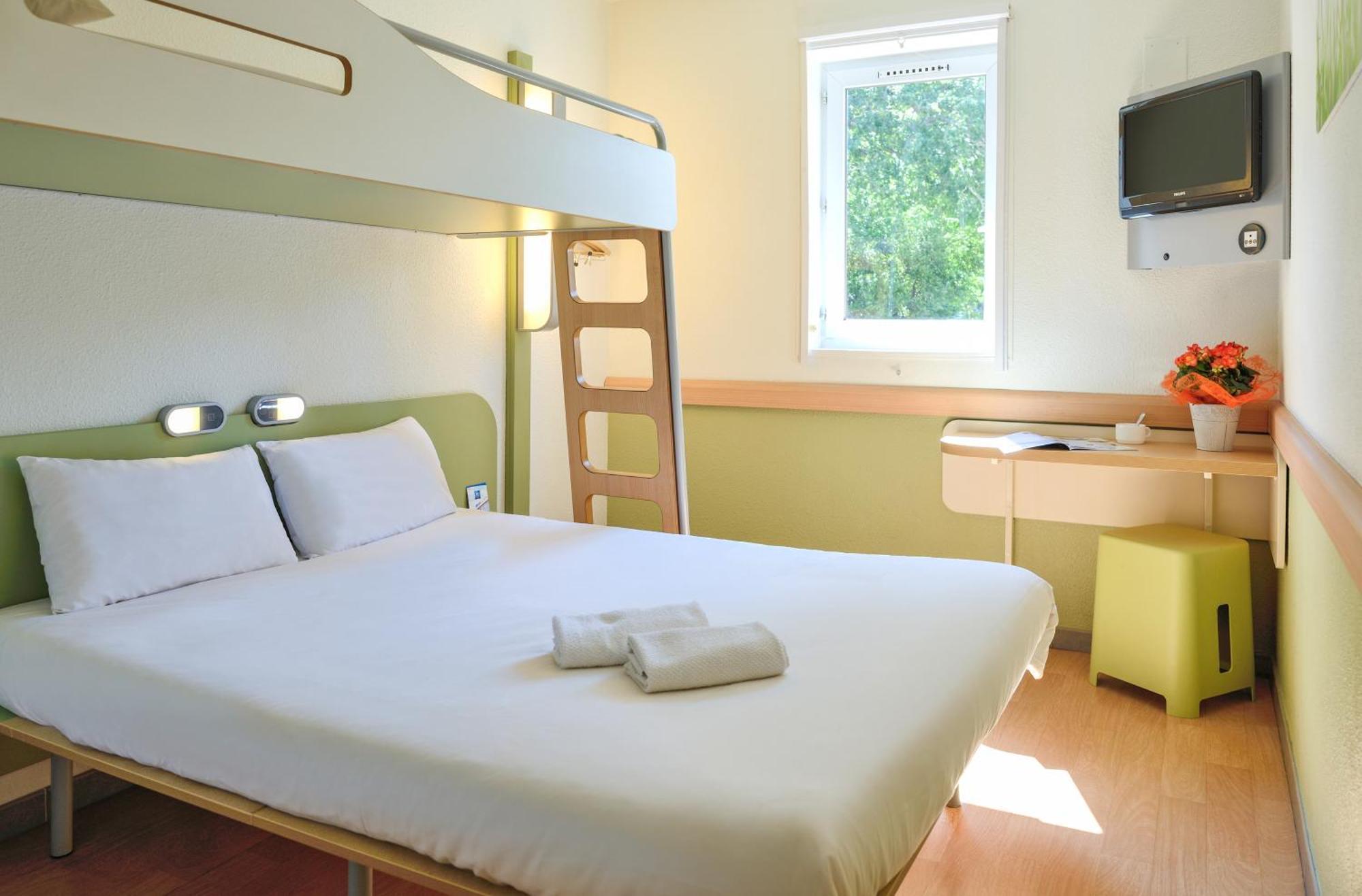 Ibis Budget Tours Nord Esterno foto