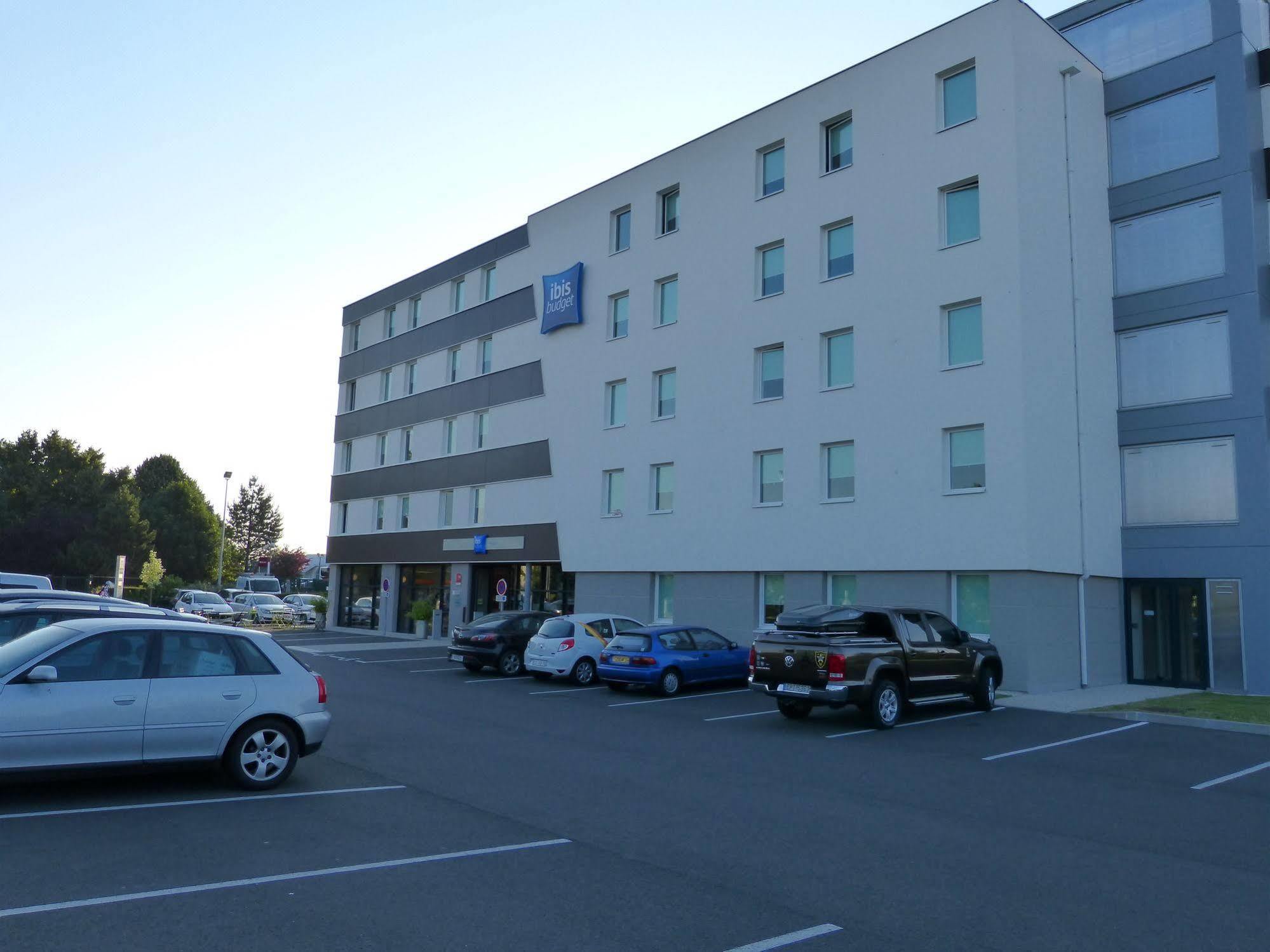 Ibis Budget Tours Nord Esterno foto