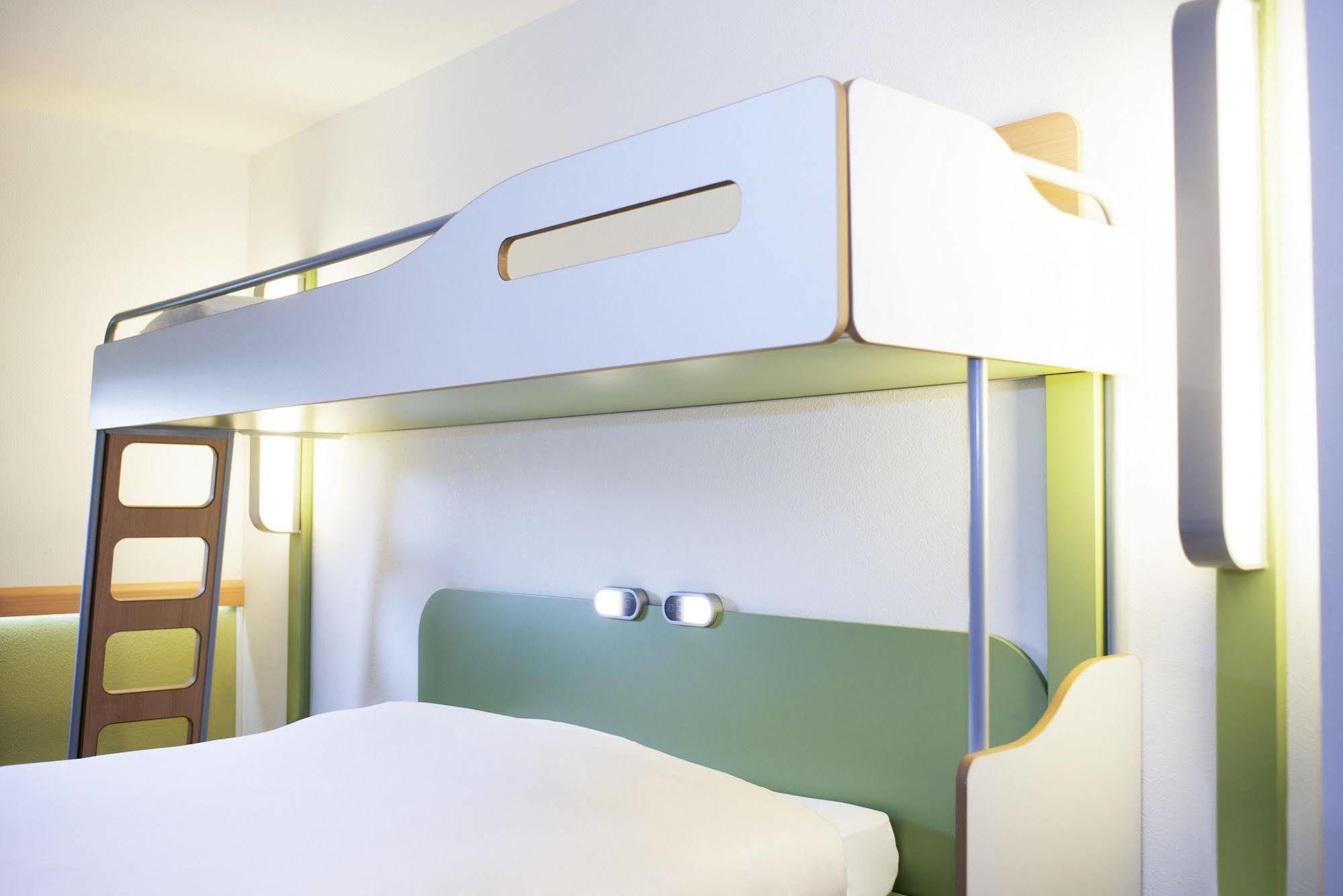 Ibis Budget Tours Nord Esterno foto